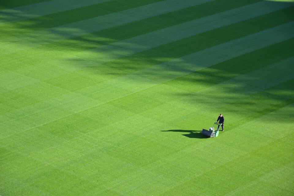 Rates: How Much to Charge for Mowing 1 Acre